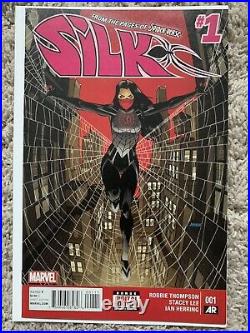 3 Comic Book Amazing Spider-man 4, Silk 1 ASM 1 CGC 9.8 With COA Vol 3 Lot 1st App