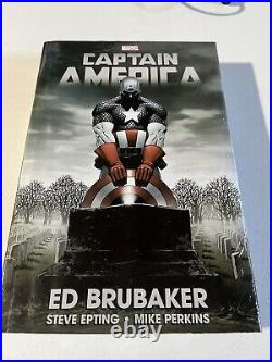 Captain America by Ed Brubaker Omnibus volume 1 OOP DM Variant cover New Marvel