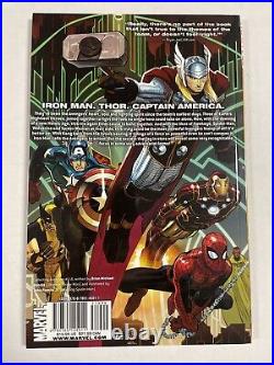 Marvel Avengers Vol. 1 2014 Brian Michael Bendis Exclusive Complete Graphic