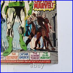 Marvel Super-Heroes #12 Vol. 1 (1967) Marvel Comics featuring Captain Marvel